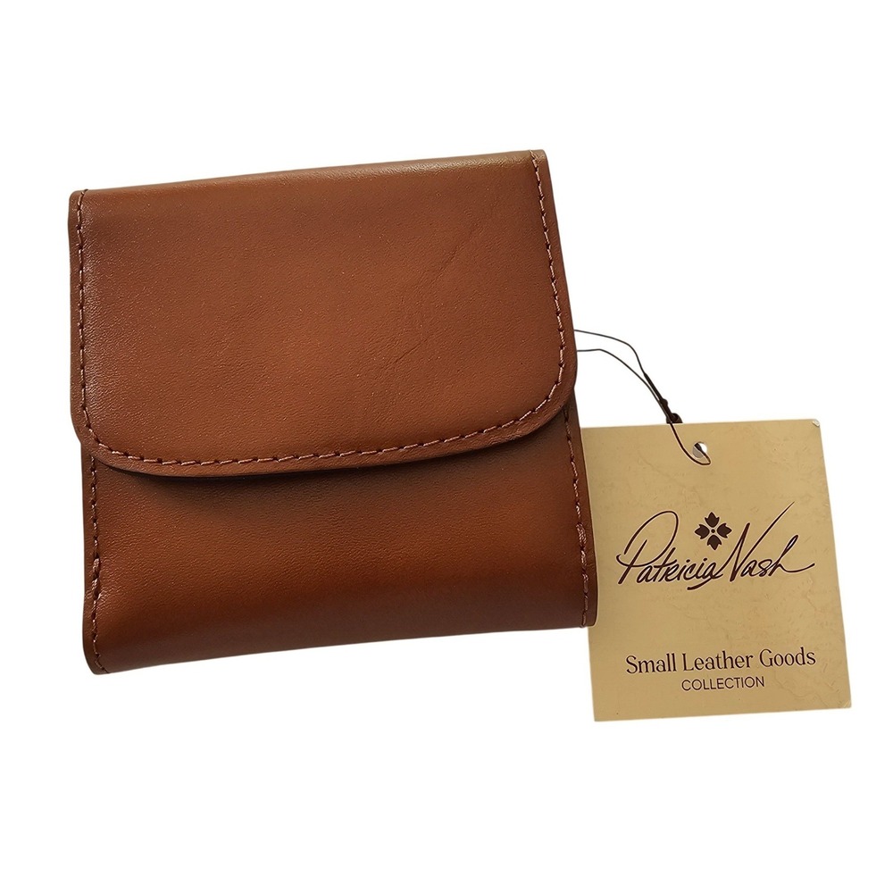 Patricia Nash Heritage Astra Tan Leather Small Bifold Wallet RFID P166301X NEW